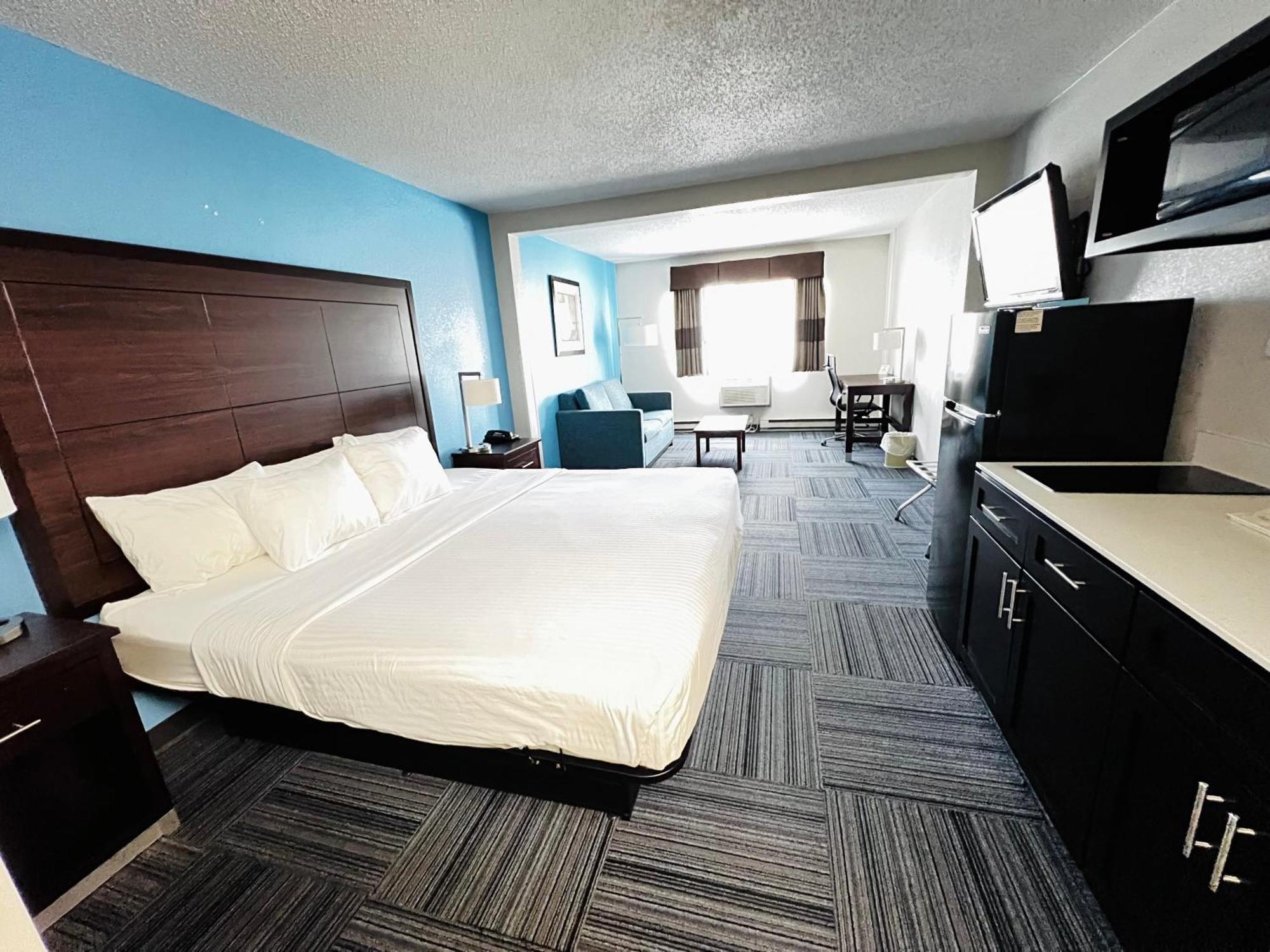 Baymont By Wyndham Marinette Exterior foto